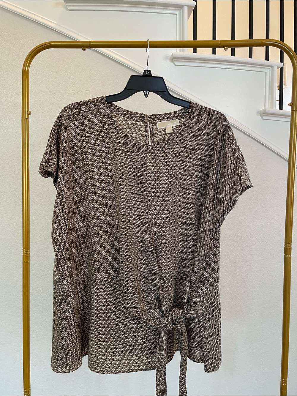 Michael Kors Taupe Geo Print Tie-Front Short Sleeve Blouse